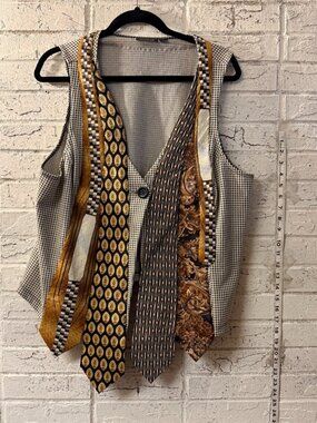 Avenue Plus Size 18/20 Houndstooth Vest Necktie Upcycled Artsy Statement